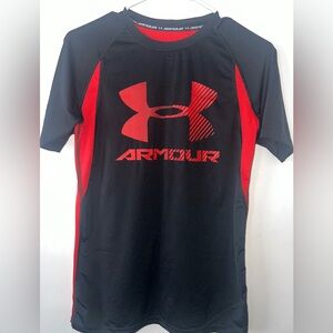 Boys Youth XL Under Armour tee